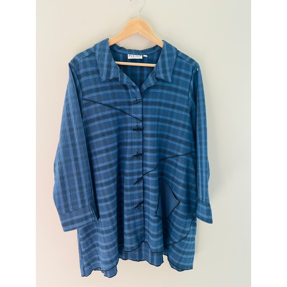 Habitat Clothes To Live In Blue Plaid Toggle Front Artsy Tunic Top 25417 L